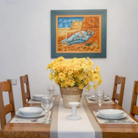 Apartment Lovely Near The & Of Arts And Sciences Valencia