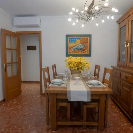 Apartment Lovely Near The & Of Arts And Sciences